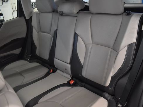 Used 2022 Subaru Forester Limited AWD/4WD image 7