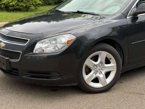 Used 2012 Chevrolet Malibu LS w/ LS Uplevel Package image 3