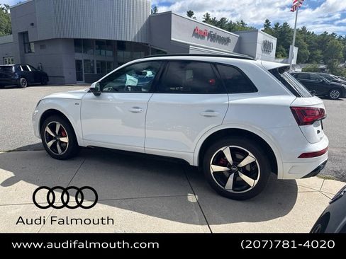 Used 2024 Audi Q5 2.0T Premium Plus w/ Premium Plus Package AWD/4WD image 3
