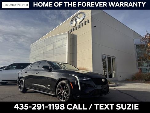 Used 2021 Cadillac CT4 V image 1