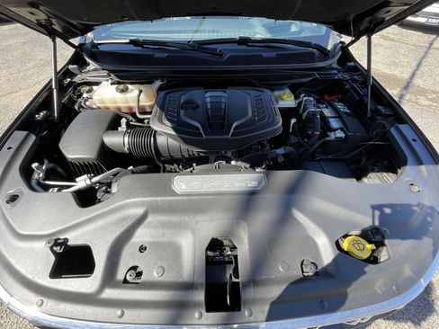 Certified 2024 Jeep Wagoneer Series III image 55