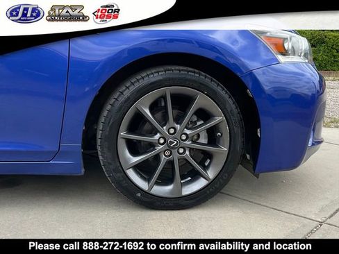 Used 2012 Lexus CT 200h Premium w/ F Sport Pkg w/Leather Trim FWD image 9