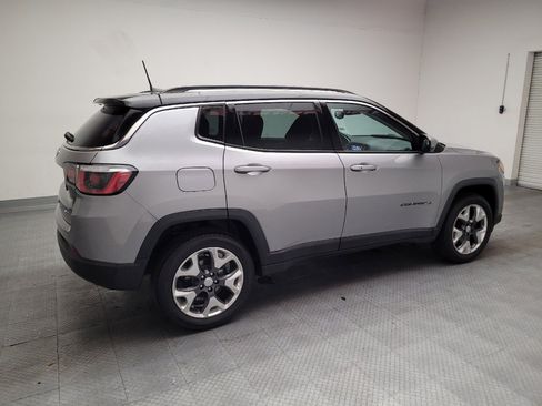 Used 2018 Jeep Compass Limited w/ Navigation Group AWD/4WD image 10