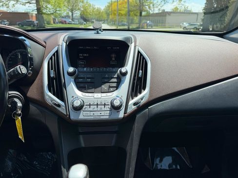 Used 2013 GMC Terrain SLT AWD/4WD image 11