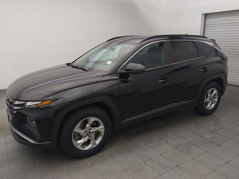 Used 2022 Hyundai Tucson SEL FWD image 2