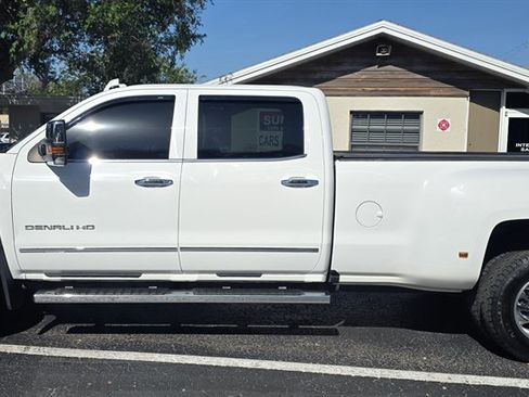 Used 2016 GMC Sierra 3500 Denali w/ Duramax Plus Package image 2
