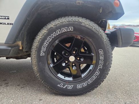 Used 2015 Jeep Wrangler Sport w/ Trailer Tow Group image 10