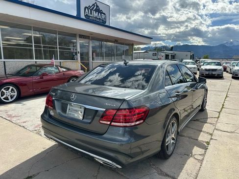 Used 2014 Mercedes-Benz E 550 4MATIC Sedan image 7