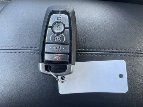 Used 2025 Ford Mustang Premium RWD image 25