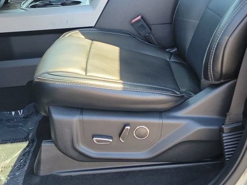 Certified 2019 Ford F250 Lariat w/ Lariat Ultimate Package AWD/4WD image 20