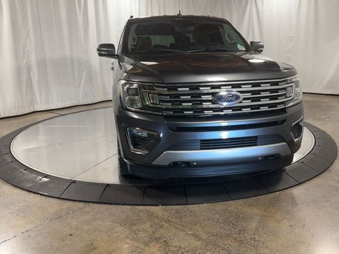 Used 2019 Ford Expedition Max Limited image 4