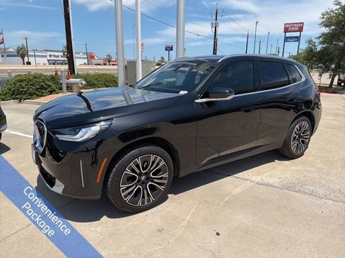 Used 2025 BMW X3 xDrive30i w/ Convenience Package AWD/4WD image 4