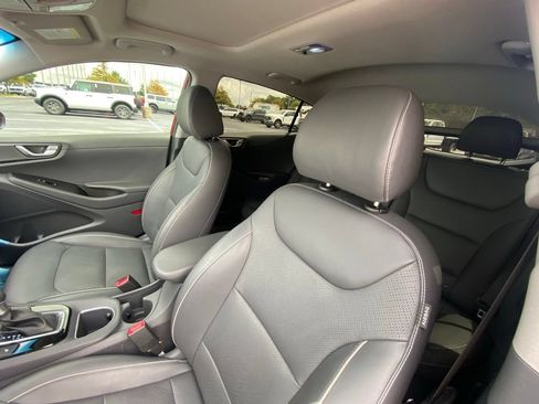 Used 2019 Hyundai Ioniq Limited w/ Ultimate Package 02 FWD image 22