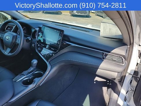 Used 2022 Toyota Camry SE w/ Audio Upgrade Package image 29