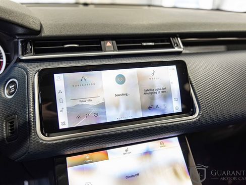 Used 2022 Land Rover Range Rover Velar R-Dynamic S image 26