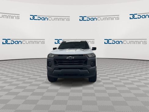 Used 2023 Chevrolet Colorado W/T w/ WT Convenience Package II AWD/4WD image 3