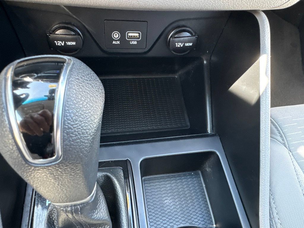Used 2019 Hyundai Tucson SE w/ Cargo Package AWD/4WD image 23