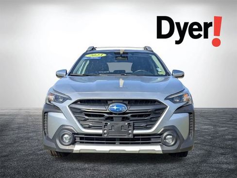 Used 2023 Subaru Outback Touring XT w/ Tech Package 3 AWD/4WD image 11