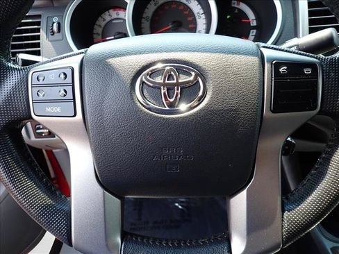 Used 2013 Toyota Tacoma 4x4 Double Cab w/ SR5 Pkg image 14
