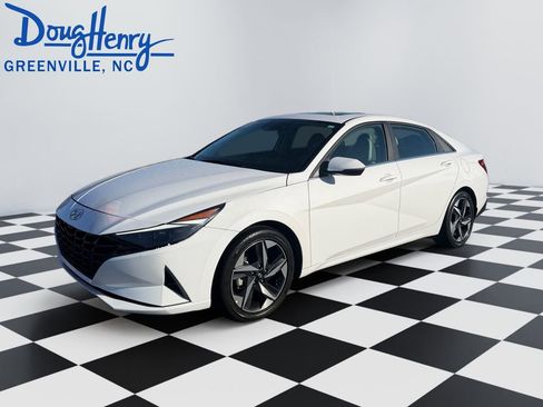 Used 2023 Hyundai Elantra Limited image 1