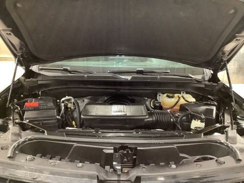 Used 2022 Chevrolet Tahoe LT w/ LT Signature Package image 27