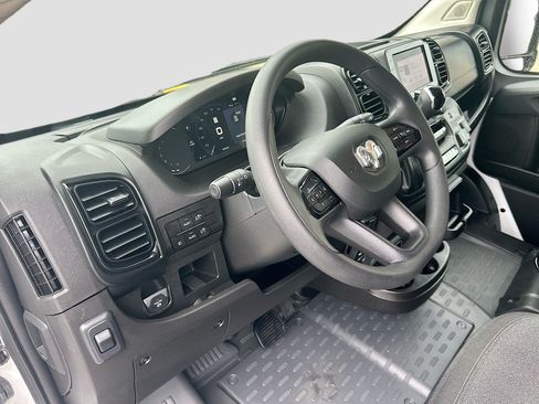 Used 2023 RAM ProMaster 1500 w/ Driver Convenience Group FWD image 9