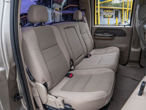 Used 2004 Ford F250 XL image 21
