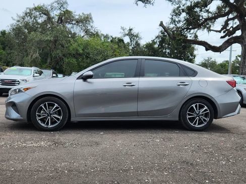 Used 2022 Kia Forte LXS image 4