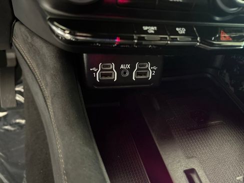 Used 2023 Dodge Durango R/T w/ Hemi Orange Plus Package RWD image 58
