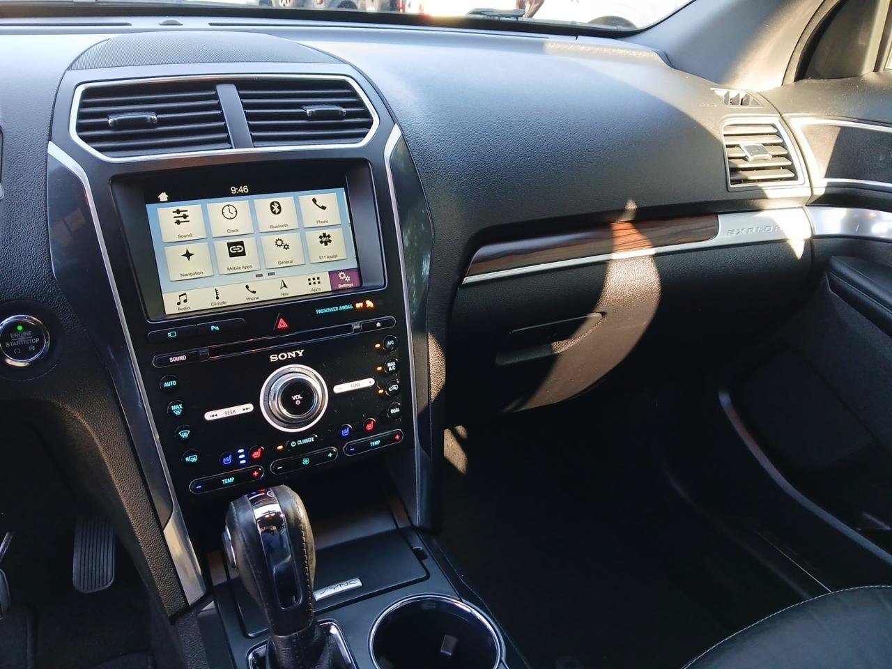 Used 2018 Ford Explorer Limited FWD image 22