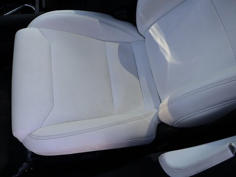 Used 2017 Tesla Model S 75 image 27