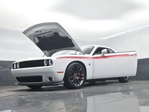 Used 2022 Dodge Challenger R/T Scat Pack RWD image 74