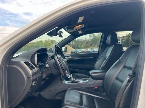 Used 2021 Jeep Grand Cherokee Limited w/ Trailer Tow Group IV AWD/4WD image 27
