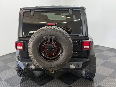 Used 2021 Jeep Wrangler Rubicon w/ Cold Weather Group AWD/4WD image 11