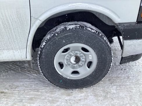 New 2026 Chevrolet Express 3500 w/ Power Convenience Package image 9