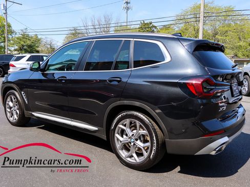 Used 2023 BMW X3 xDrive30i w/ Premium Package AWD/4WD image 4
