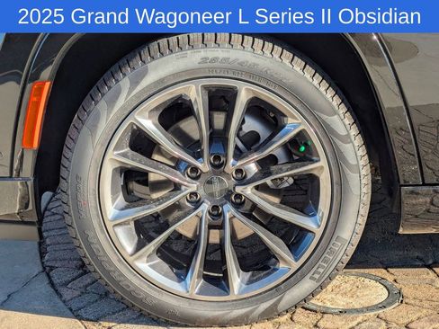New 2025 Jeep Grand Wagoneer L Series II Obsidian w/ Quick Order Packagew 28T AWD/4WD image 11