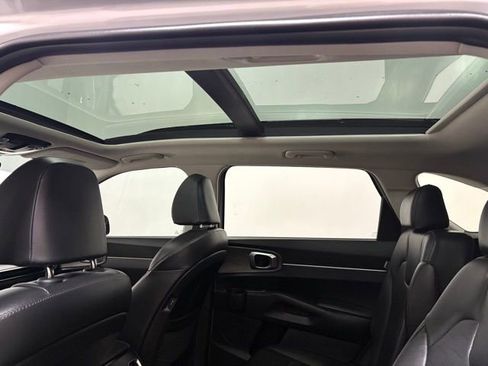 Used 2025 Kia Sorento X-Line EX image 14