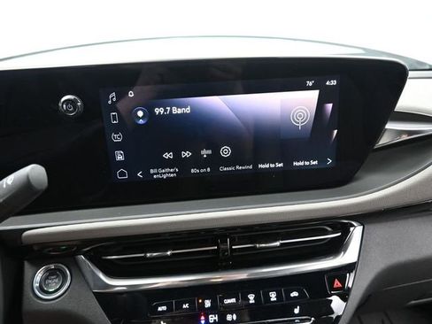 Used 2024 Buick Envista Avenir image 34