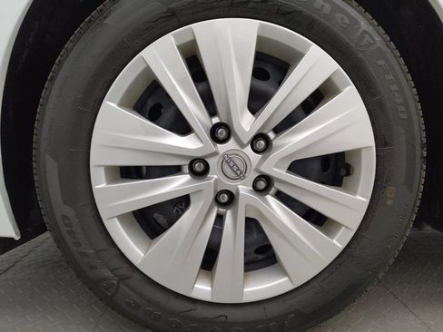Used 2025 Nissan Sentra S FWD image 31