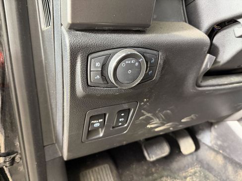 Used 2016 Ford F150 XLT w/ Equipment Group 301A Mid AWD/4WD image 20