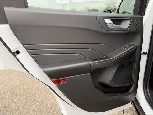 Used 2023 Ford Escape Active w/ Tech Pack #2 image 28