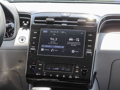 Used 2024 Hyundai Tucson SEL FWD image 18