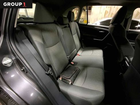 Certified 2022 Toyota RAV4 XLE image 20