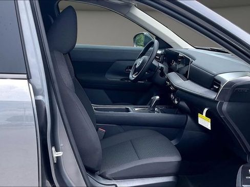 New 2026 Nissan Kicks S FWD image 11