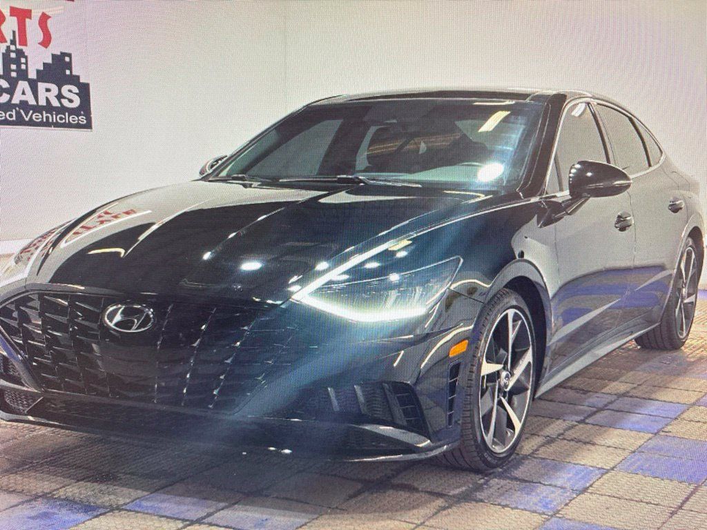 Used 2023 Hyundai Sonata SEL Plus w/ Preferred Accessory Package FWD image 1