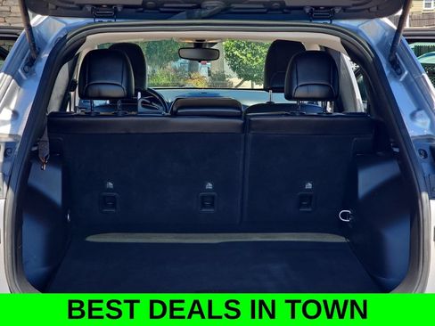 Used 2021 Jeep Cherokee Latitude Plus FWD image 12
