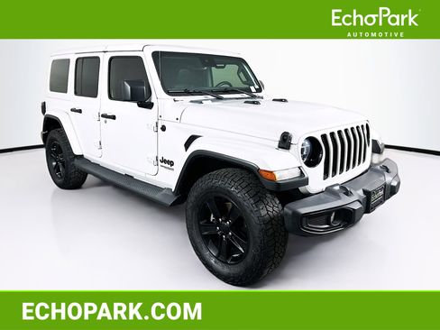 Used 2021 Jeep Wrangler Unlimited Sahara AWD/4WD image 1