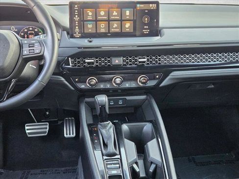 Used 2025 Honda Accord Sport image 14