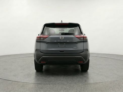 Used 2025 Nissan Rogue SV FWD image 7